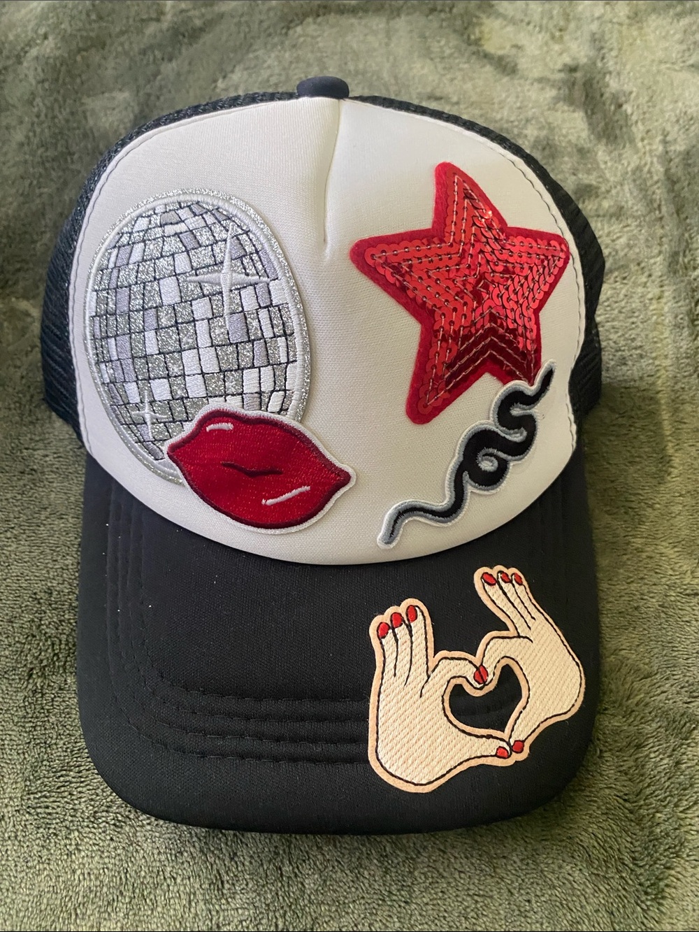 Taylor swift trucker hat